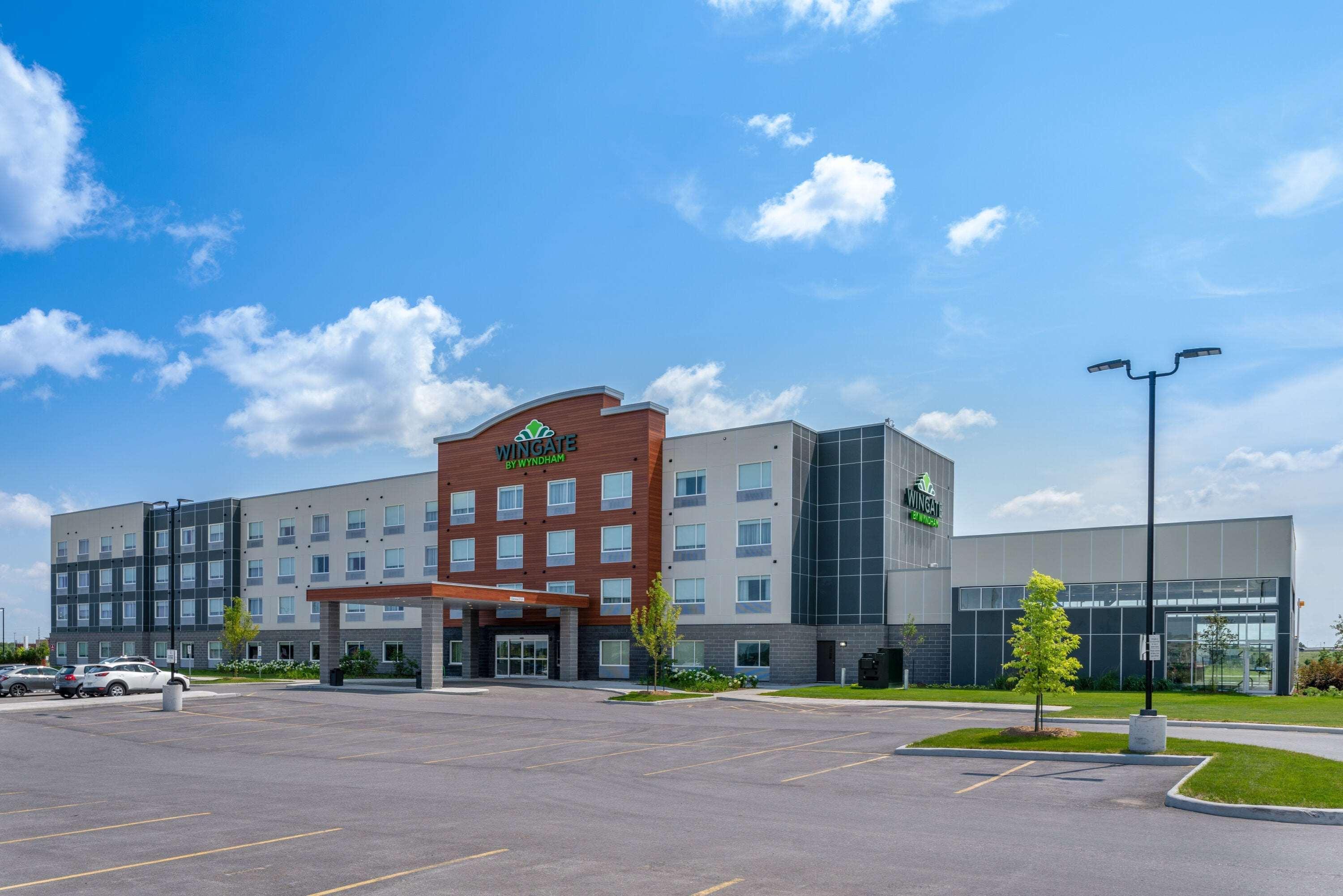 Wingate By Wyndham Kanata West Ottawa Exterior photo